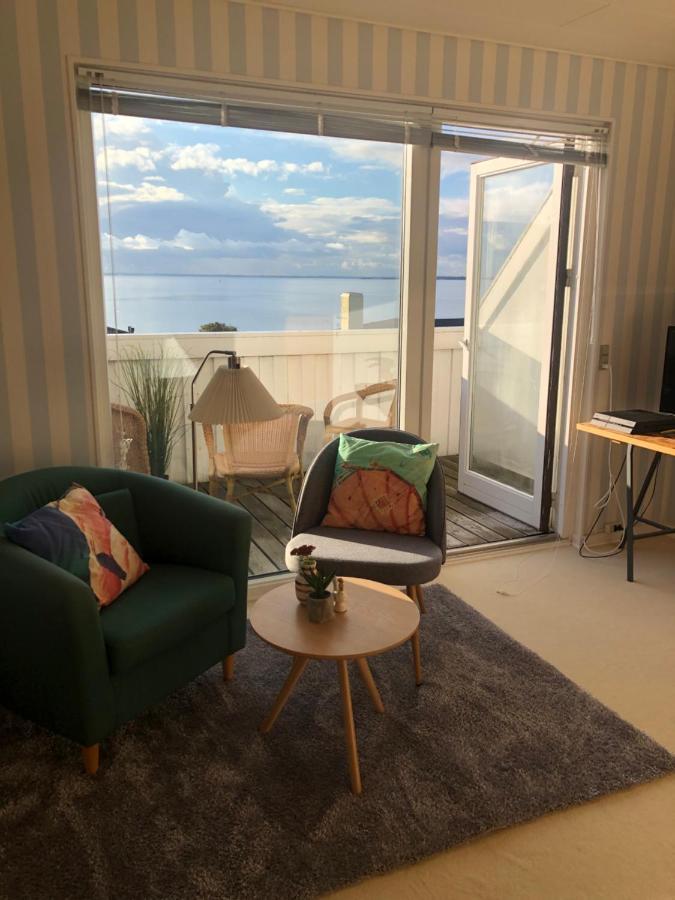 Dejligt Vaerelse Med Eget Bad Og Havudsigt Assens Exterior foto